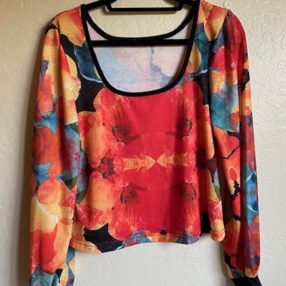Izuria Ornge Floral Bishop Sleeve Round Neck Top - Picture 1 of 3